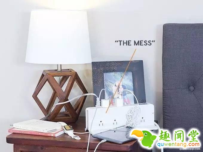 总是找不到充电线？让这个能充电的灯泡拯救你~