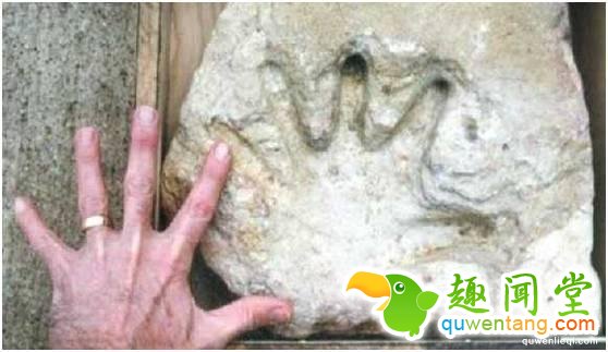 外星人降临地球的8个惊人证据！