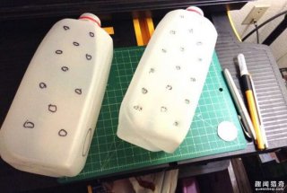 大家都不信他能把牛奶瓶变花园，但看到成