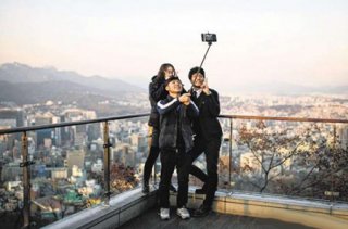 莫斯科：一根自拍杆即可保命防身  可能不