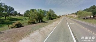 神秘女子自称是美人鱼，脚趾疑似有蹼状组