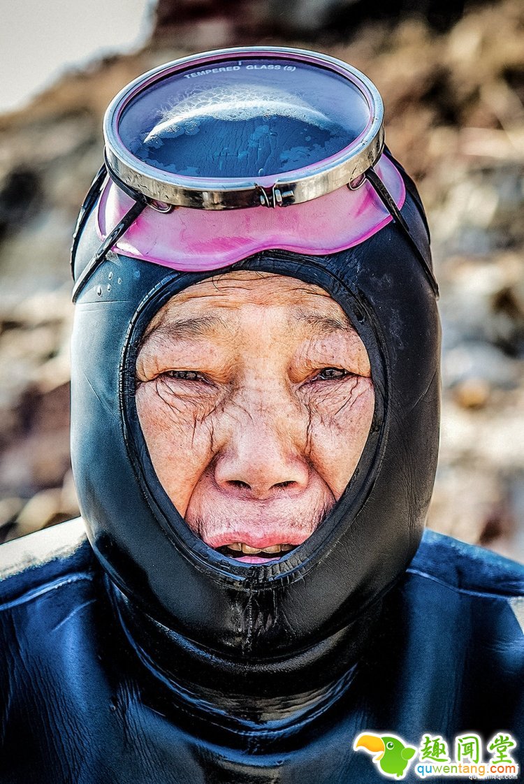 现实版美人鱼平均年龄70岁，你吃的美味都出自她们之手