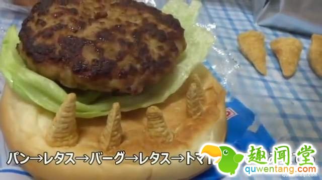 亲手做出《游戏王》里的汉堡怪物 出乎意料的好吃！
