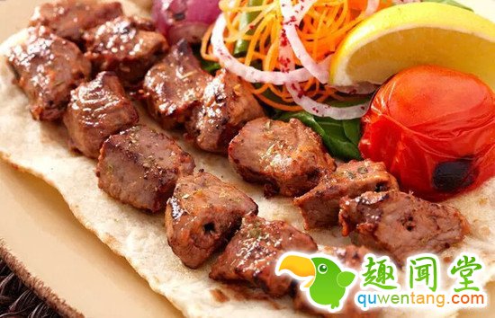 你没吃过的飞机餐 空姐揭秘土豪航空餐的世界