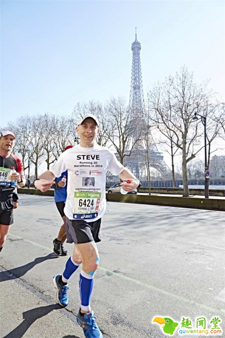 他一年内跑20场马拉松，疯狂的背后只为了故去的妻子