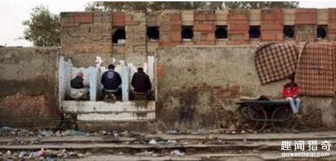 世上最奇葩的十大厕所，看完第二个就崩溃了！