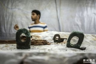 金字塔内发现神秘金属船只，专家推测或为