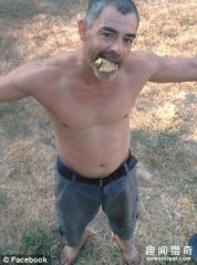 发财了！小镇矿工无意中捡到一大金块，大