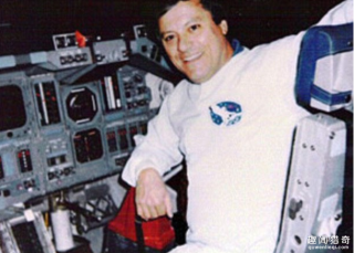 真有外星人？NASA前工程师自爆见过人形外