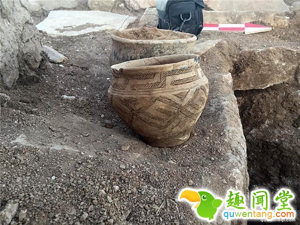 比埃及金字塔早千年，史上首座金字塔被发现